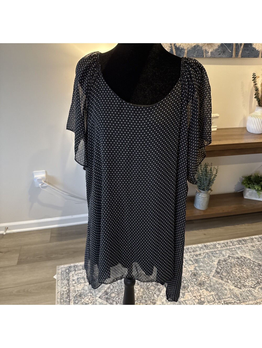 Dressbarn Plus Size Top Black White Polka Dots Sheer Overlay And Sleeves Size 3X